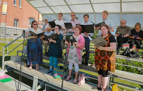 Katso suurempi versio kuvasta Vuoroveisuut