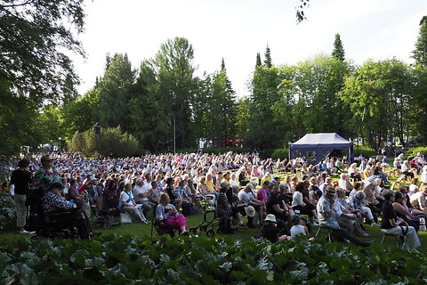 Katso suurempi versio kuvasta