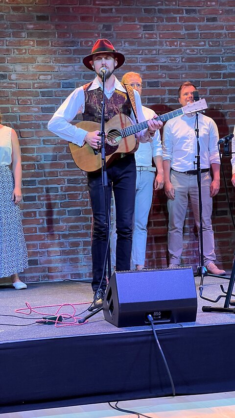 Katso suurempi versio kuvasta