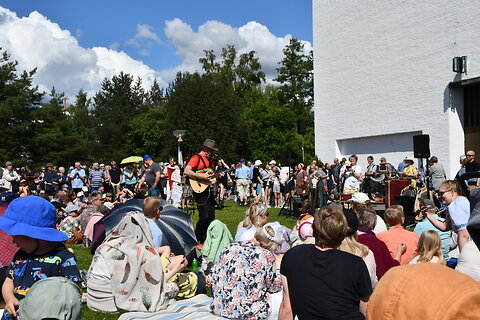 Katso suurempi versio kuvasta