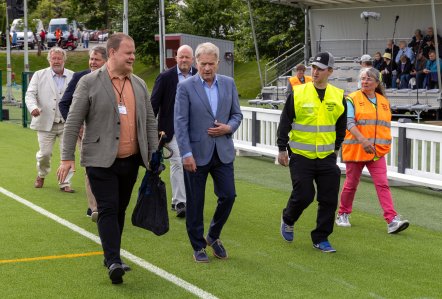 Presidentti Sauli NIinistö oli puhujana herättäjäjuhlilla Salossa 5.7.2025
